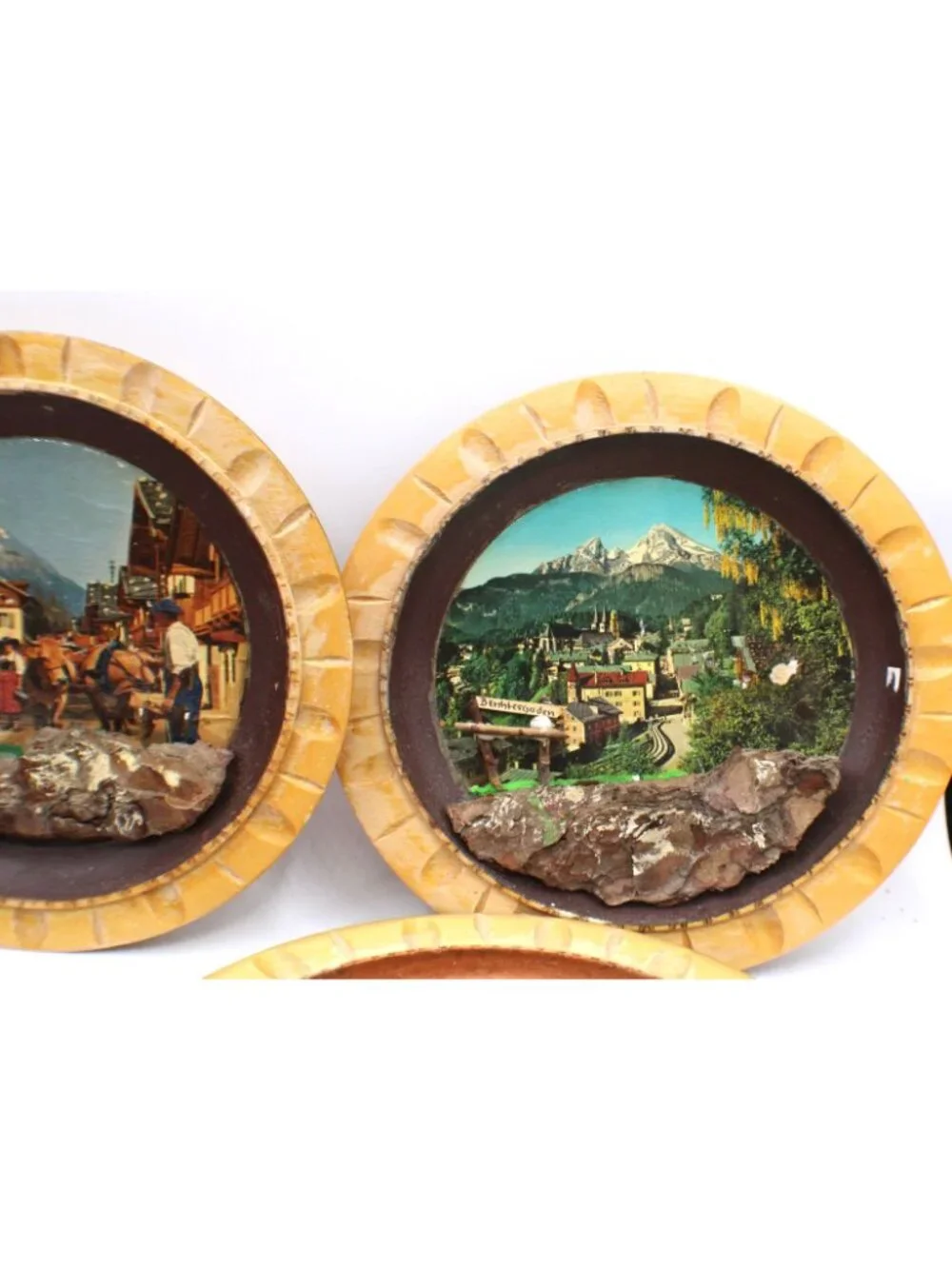 Vtg German Handarbeit 3D Wooden Wall Plates Art Set 6 Alpine Folk Art  Diorama